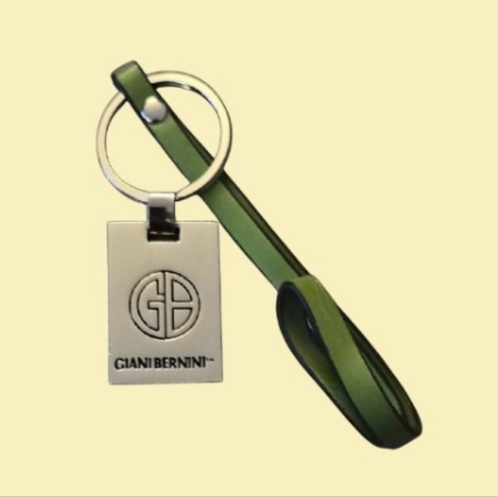 Giani Bernini with Olive Leather Back & Strap - Picture 2 of 3